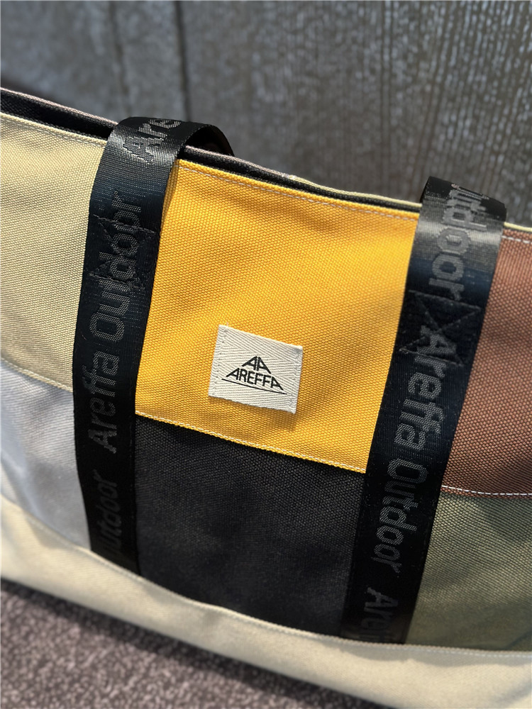 lightweight shoulder bag (2)